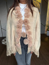 SLEEVELESS PONCHO CAPES